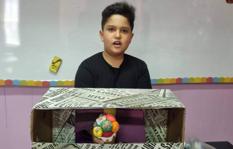 تشخیص خوراکی ها با استفاده از حس لامسه و گفتن اسم آنها 12