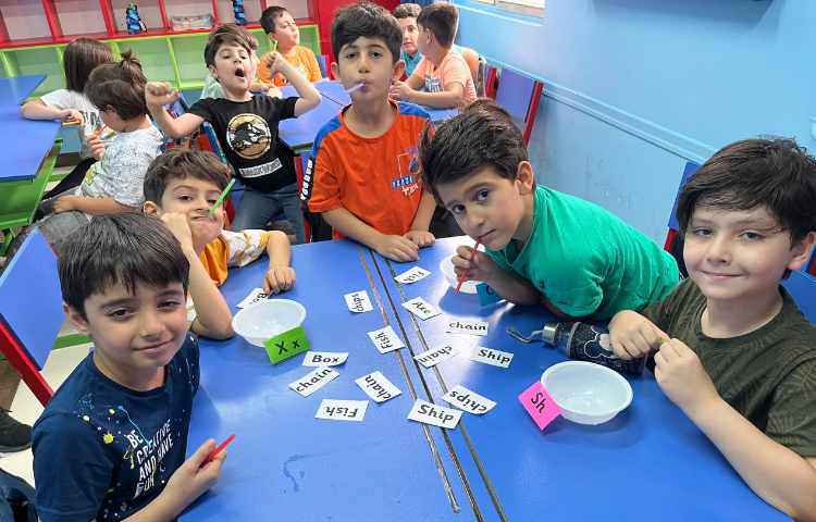 تشخیص صداها و خواندن کلمات انگلیسی 2