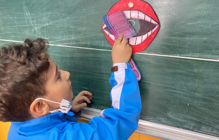 :تشخیص صدا و اکشن حروف 4