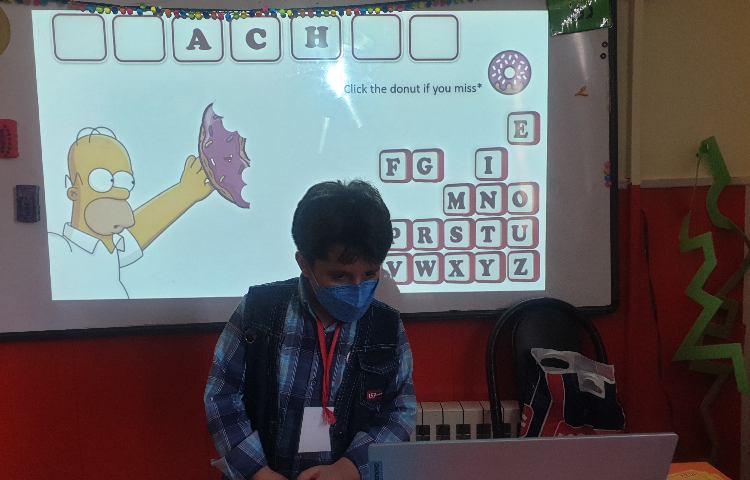 :تشخیص مشاغل با بازی 7