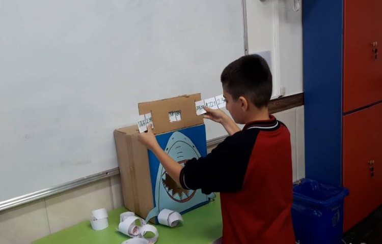 تشخیص و روخوانی اعداد چهار رقمی-زنگ Math 1