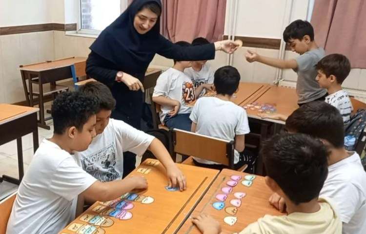 تشخیص کلمات هم‌خانواده 4