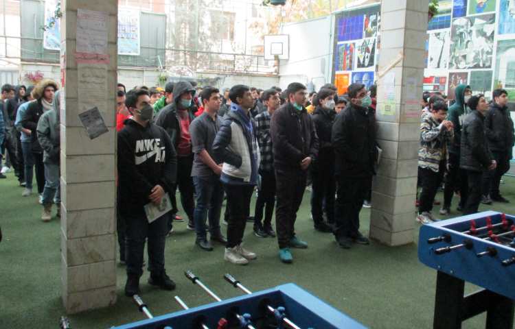 تشویق نفرات منتخب 4