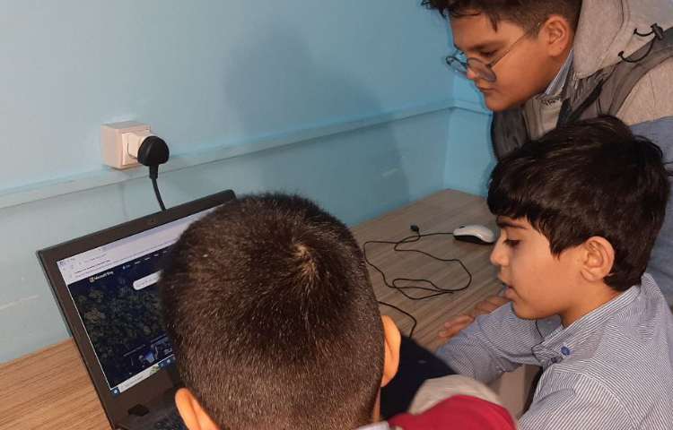 تصویرسازی با هوش مصنوعی هفته ملی علوم 3