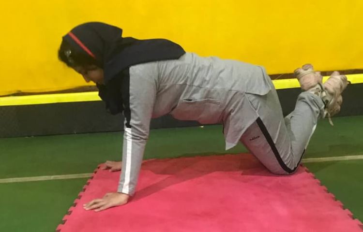 تعادل روی توپ بسکتبال 2