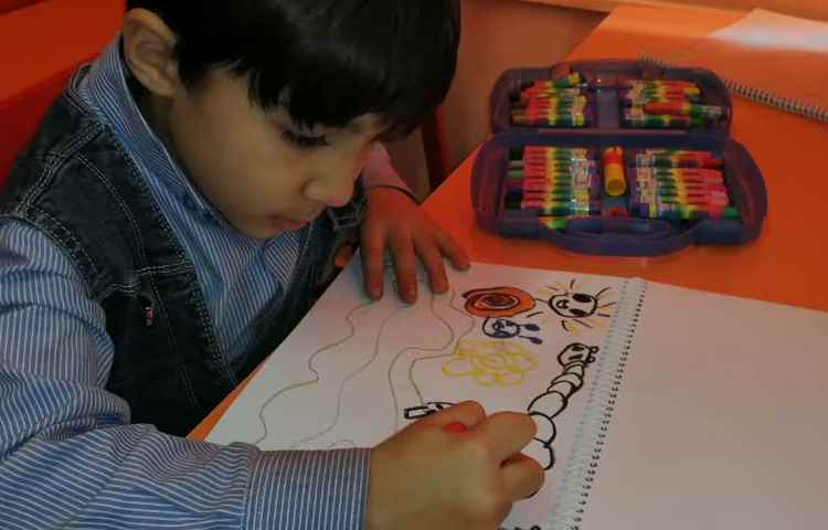 تعریف یک داستان و نقاشی حیوانات 3