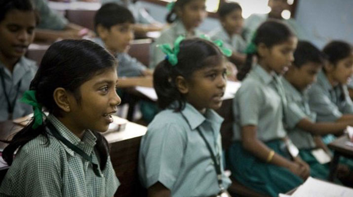 بررسی و تفاوت مدارس دولتی و غیردولتی در هند