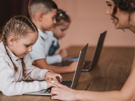 تفاوت مدرسه هوشمند و معمولی