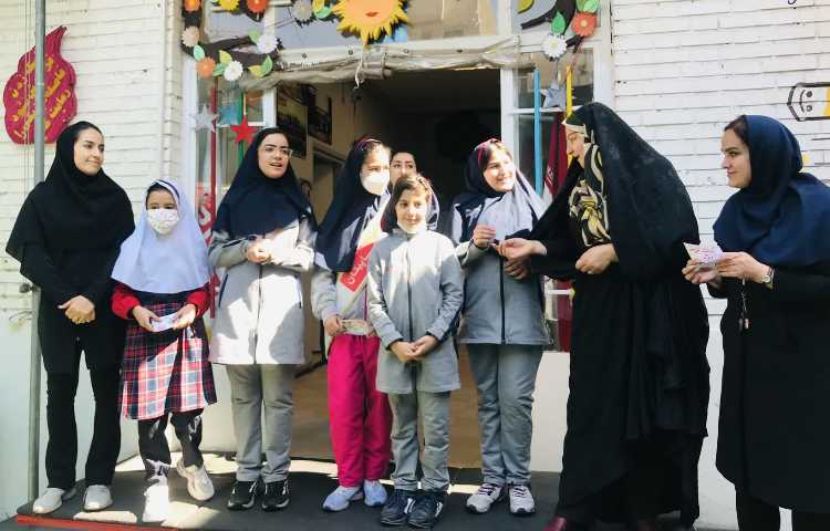 تقدیر از اعضای تیم شطرنج جهت کسب مقام اول مسابقات بین شعب علوی 1