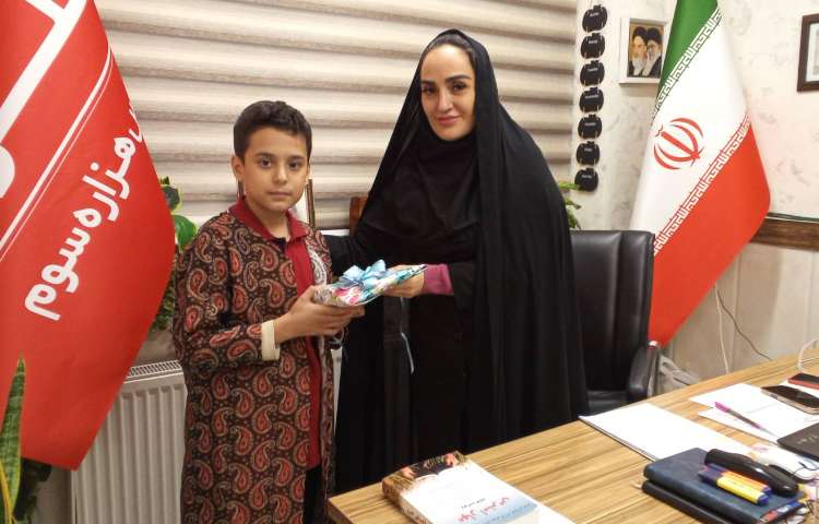 تقدیر از برگزیده درون شعبه ای مسابقه نقالی 11