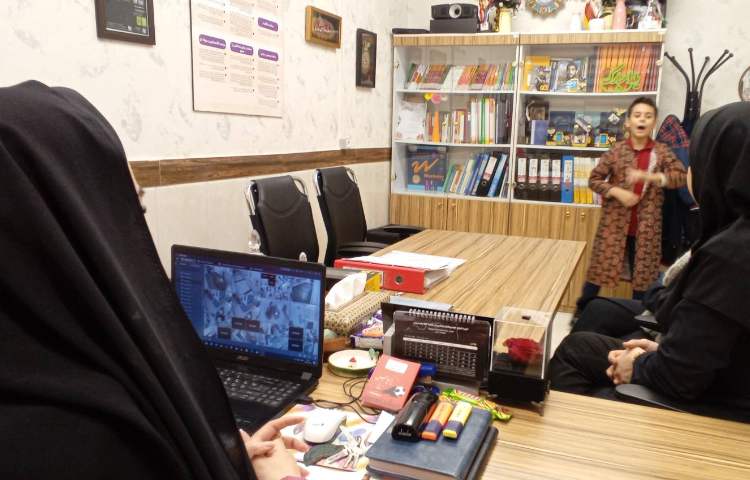 تقدیر از برگزیده درون شعبه ای مسابقه نقالی 3