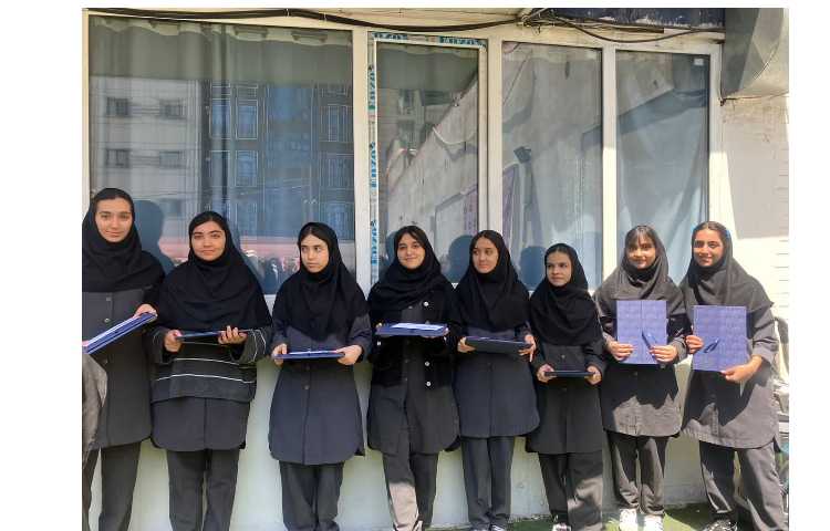 تقدیر از دانش آموزان المپیاد 2