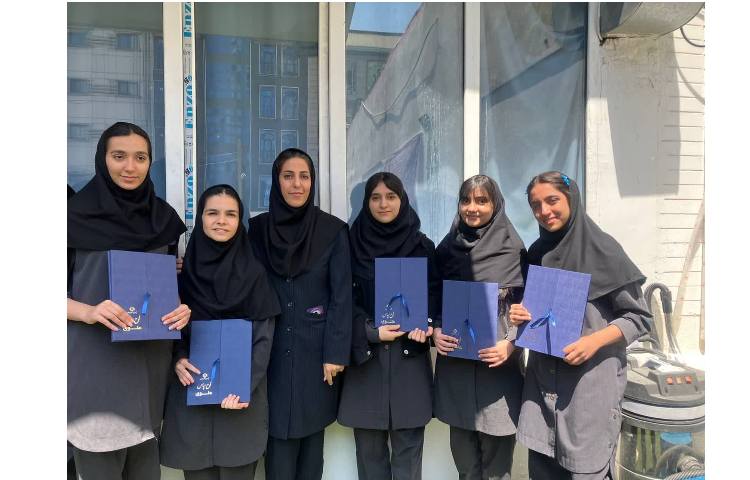تقدیر از دانش آموزان المپیاد 3