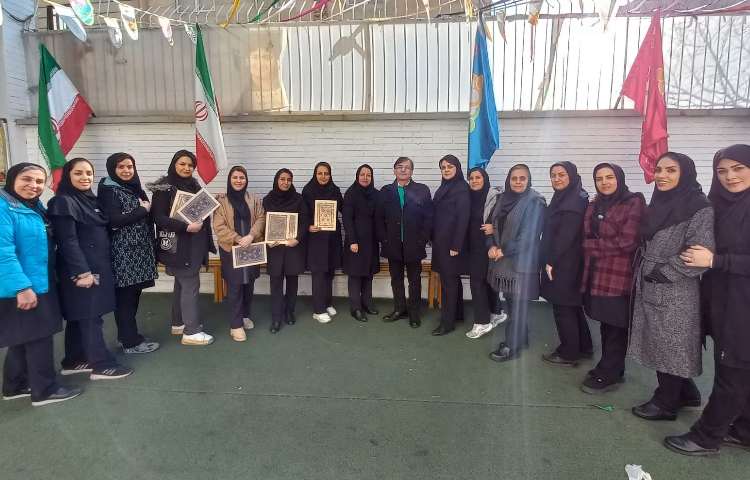 تقدیر از معلمان برتر 6