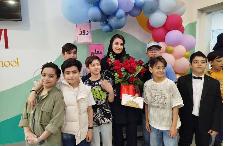 تقدیر از معلمین توسط والدین به مناسبت روز معلم 9