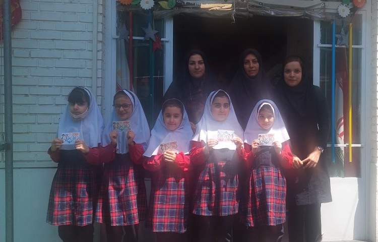 تقدیر از مقام آوران مسابقات علمی 3