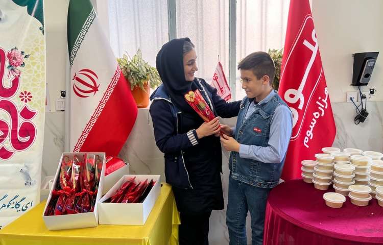 تقدیر از مقام مادر 1