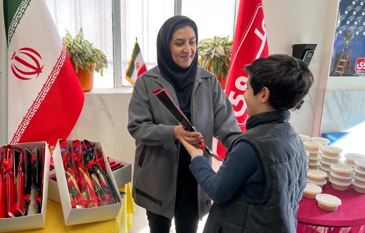 تقدیر از مقام مادر 4