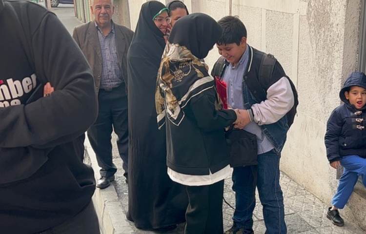 تقدیر از مقام مادر 7