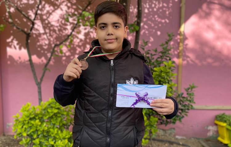 تقدیر از منتخبین مسابقات دارت بین مدارس علوی 3