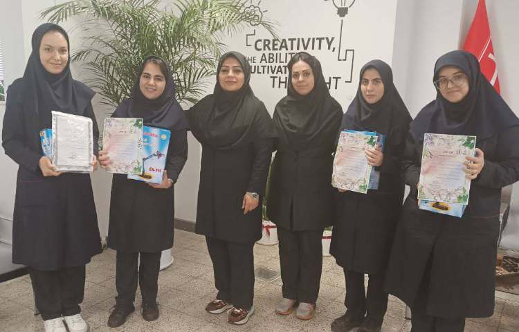 تقدیر از نفرات برتر قرآن و عترت و نوجوان سالم منطقه 11 1