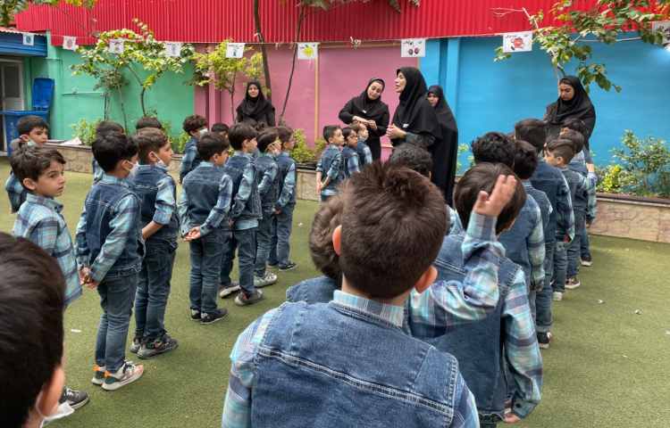 :تقدیر از نفرات برتر کاریبو 11