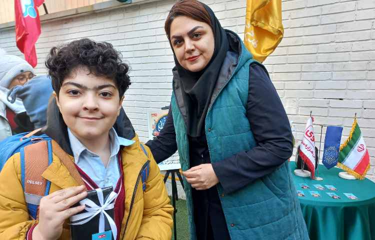 تقدیر از پدرهای بزرگوار 11