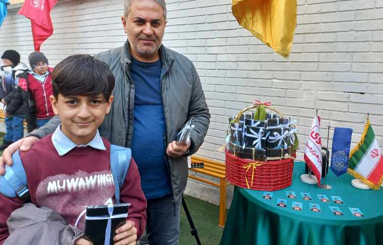 تقدیر از پدرهای بزرگوار 3