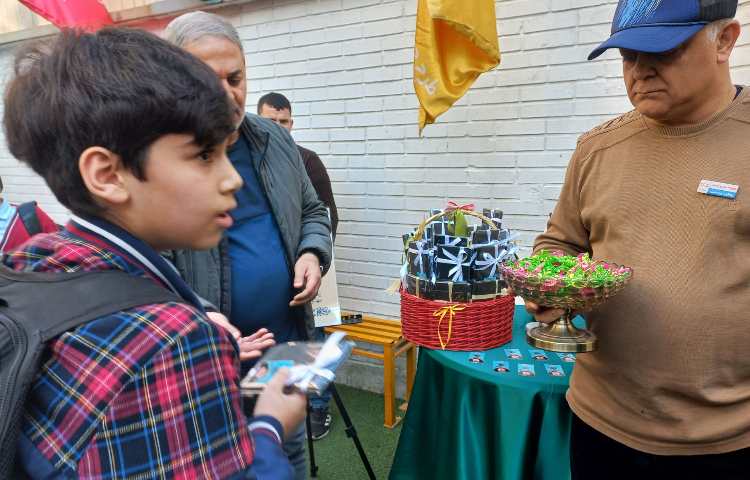 تقدیر از پدرهای بزرگوار 5