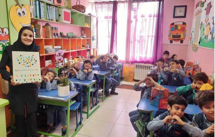 تقدیر اولیای عزیز به مناسبت روز زن و مادر 1