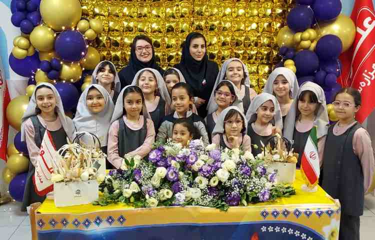 تقدیر اولیا از پرسنل مدرسه 25