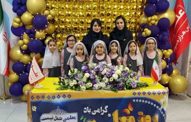 تقدیر اولیا از پرسنل مدرسه 30