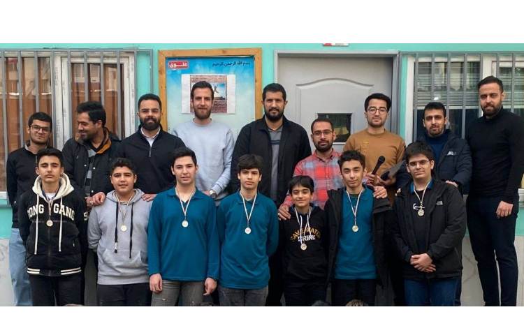 تقدیر و تشکر از برگزیدگان مسابقات ورزشی مدارس علوی 3