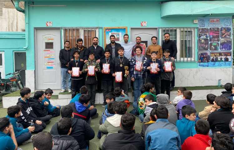 تقدیر و تشکر از برگزیدگان مسابقات ورزشی مدارس علوی 8