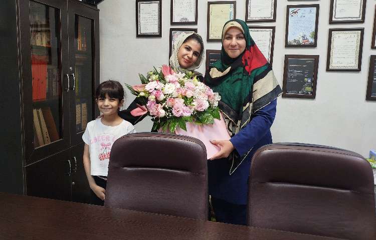 تقدیر و تشکر اولیا از مدیریت محترم شعبه 3