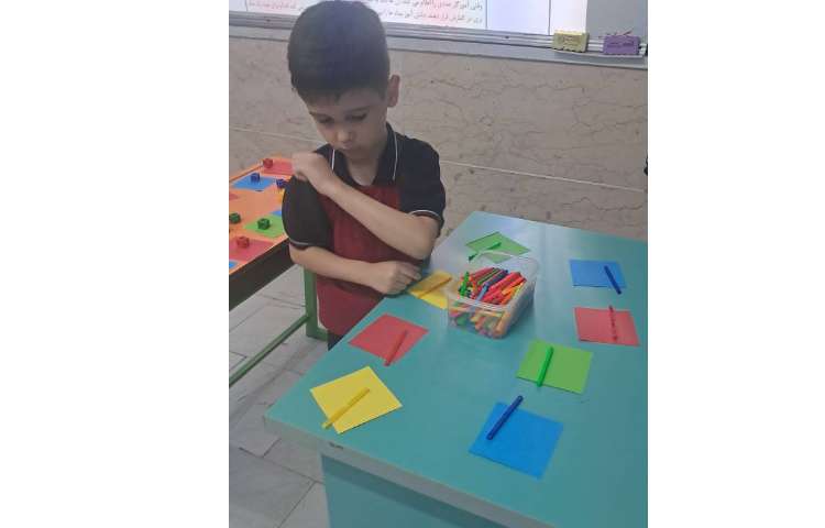 تقویت دو نیمکره مغزی با تناظر یک به یک چینه ها و رنگ ها 8
