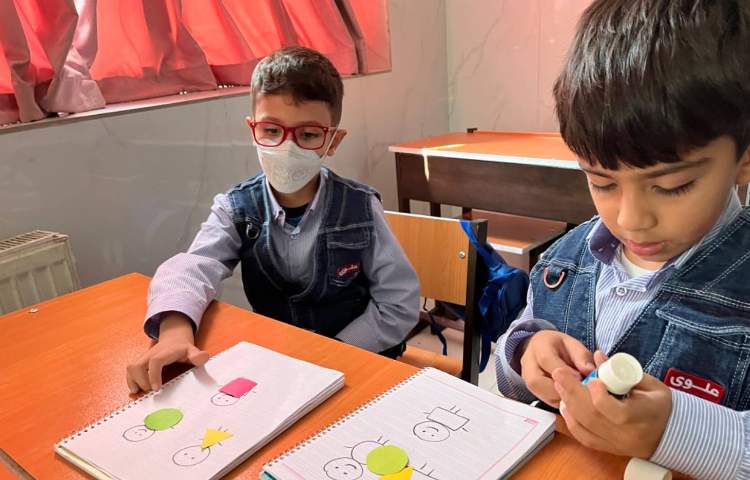 تقویت مهارت دست ورزی دانش آموزان پایه اول 2