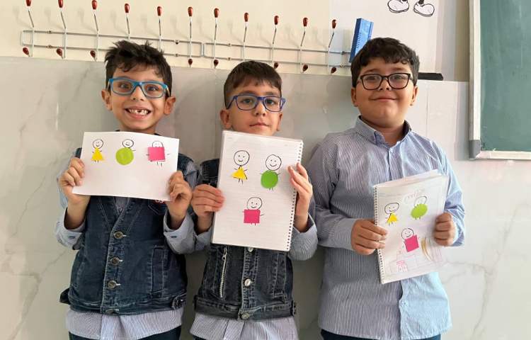 تقویت مهارت دست ورزی دانش آموزان پایه اول