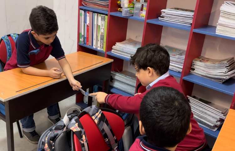 تقویت مهارت دست‌ورزی در زنگ زبان عمومی 1