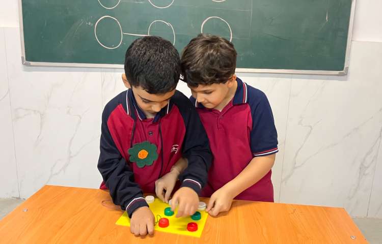 تقویت مهارت دست‌ورزی در زنگ زبان عمومی 2