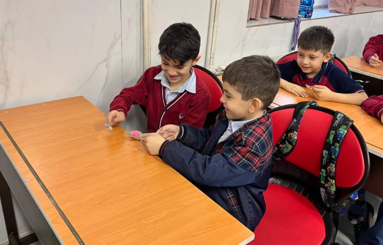 تقویت مهارت دست‌ورزی در زنگ زبان عمومی 2