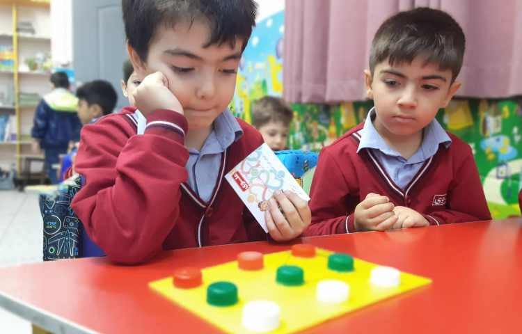 تقویت مهارت دست‌ورزی در زنگ زبان عمومی 4