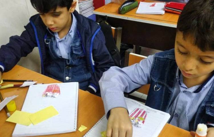 تقویت مهارت دست ورزی زبان آموزان پایه اول 3