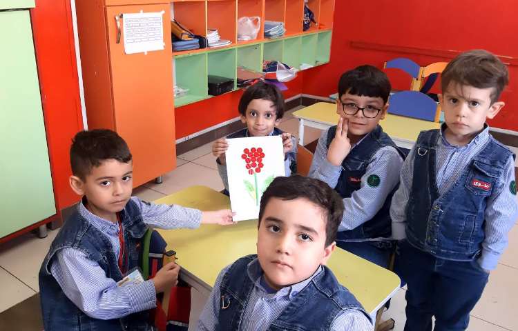 تقویت مهارت دست ورزی Making a flower 2