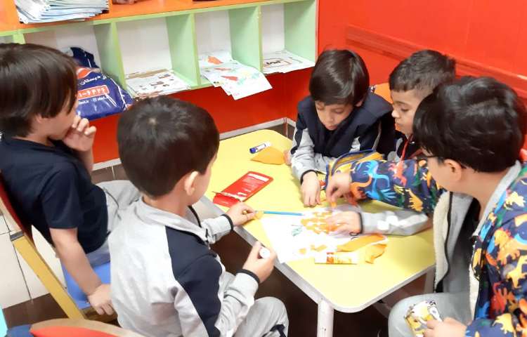 تقویت مهارت دست ورزی Designing orange