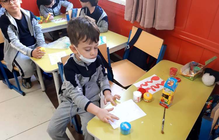 تقویت مهارت دست ورزی