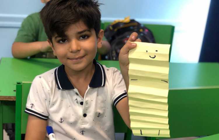 تقویت مهارت های حرکتی در کنار آموزش زبان 3