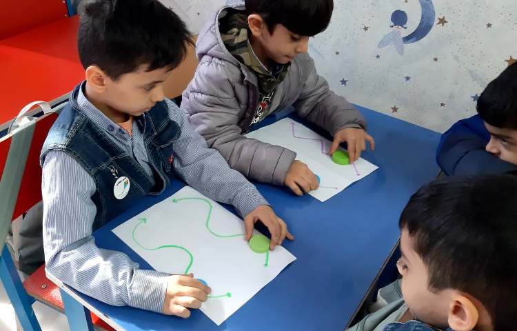 تقویت نیمکره های مغزی و مهارت دست ورزی 4