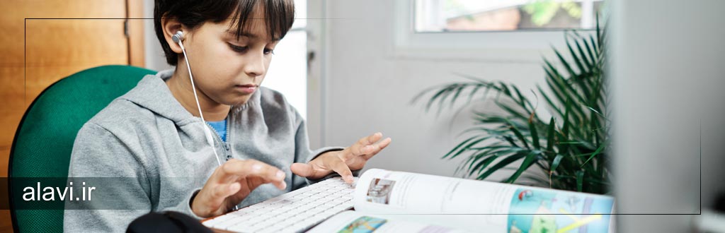 آموزش سنتی: ثبات در روش و تمرکز بر پایه‌ها