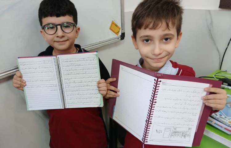 تلفیق انشا و هنر با خلاقیت بچه ها 2